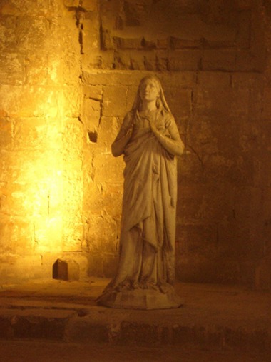 Skulptur in Santa Maria major - Lissabon