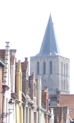 turm von St. Gillis in Brügge (Belgien)